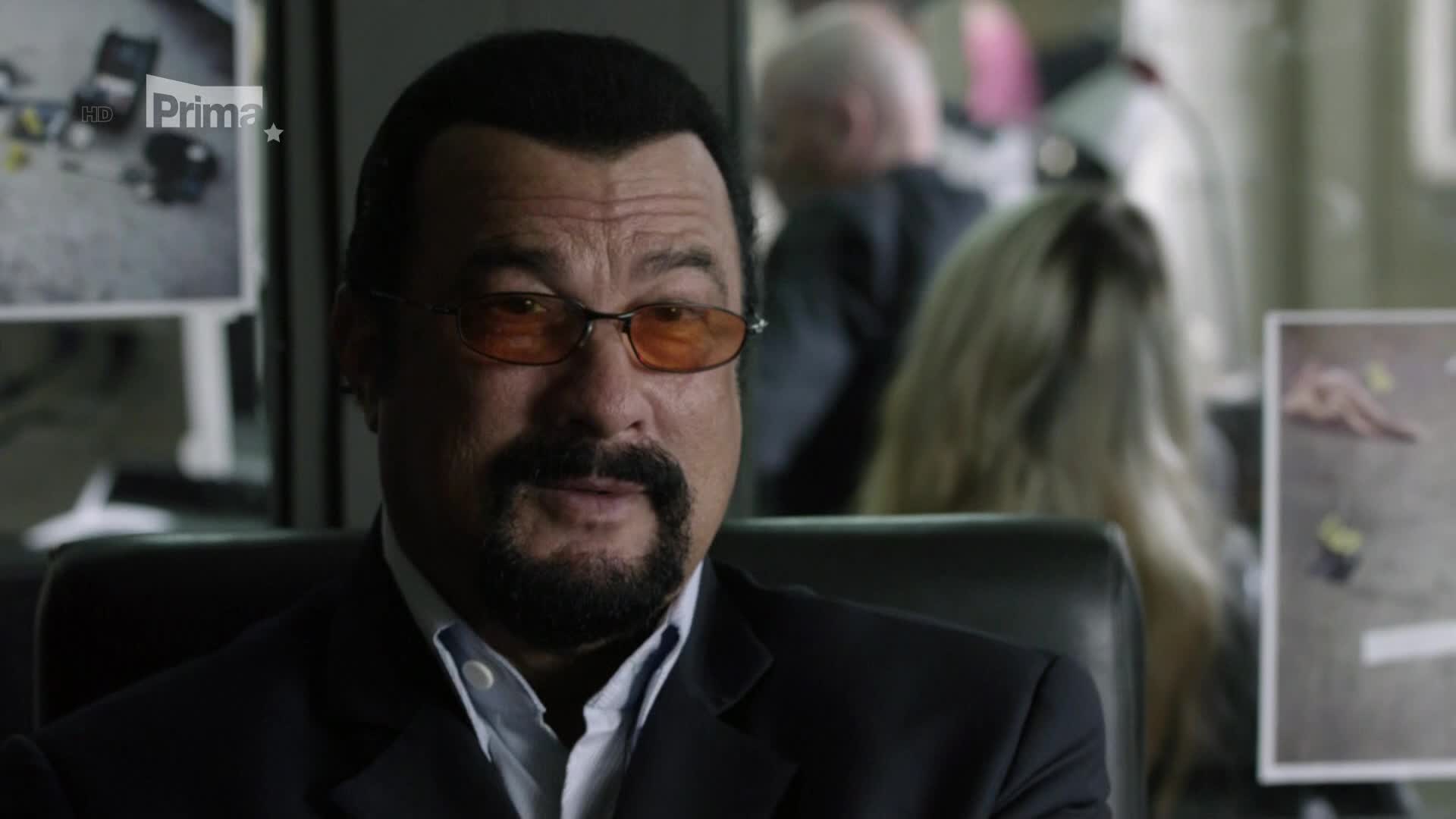 Na špatné straně hlavně (Steven Seagal,Florin Piersic Jr ,Jade Ewen 2016 Akční Krimi Thriller HD) Cz dabing mkv