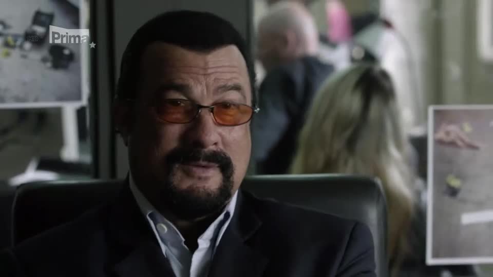 Na špatné straně hlavně (Steven Seagal,Florin Piersic Jr ,Jade Ewen 2016 Akční Krimi Thriller HD) Cz dabing mp4