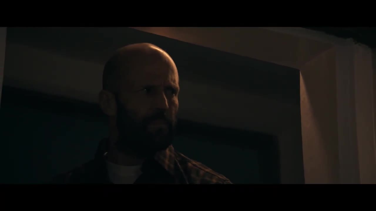 Včelař (Jason Statham Josh Hutcherson Jeremy Irons 2024 Thriller Akční Bdrip 1080p ) Cz dabing mkv